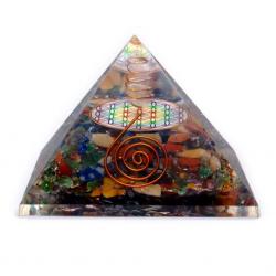 Pyramide de Fleur de vie colorée avec pointe de Cristal